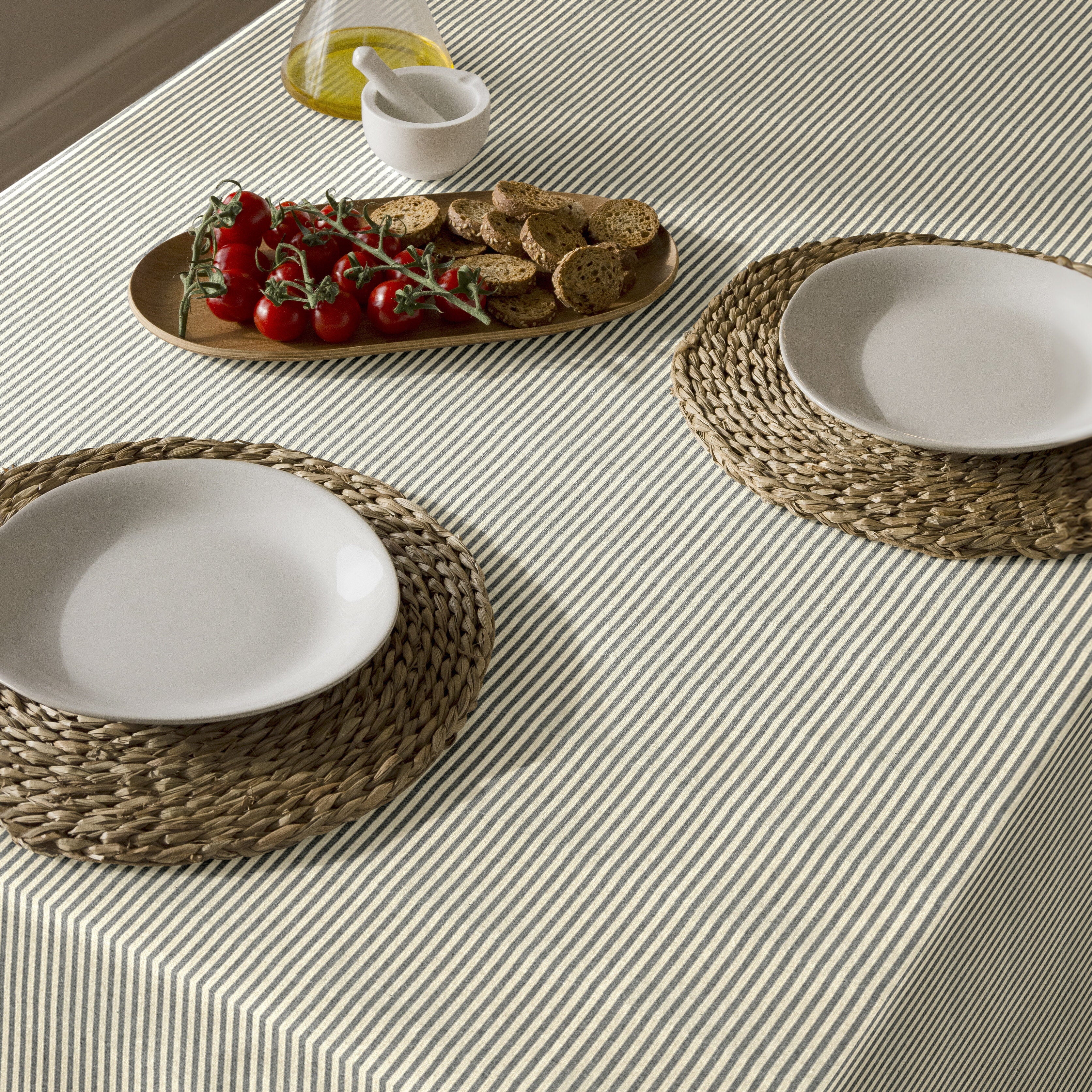 All Mans Raya Angosta