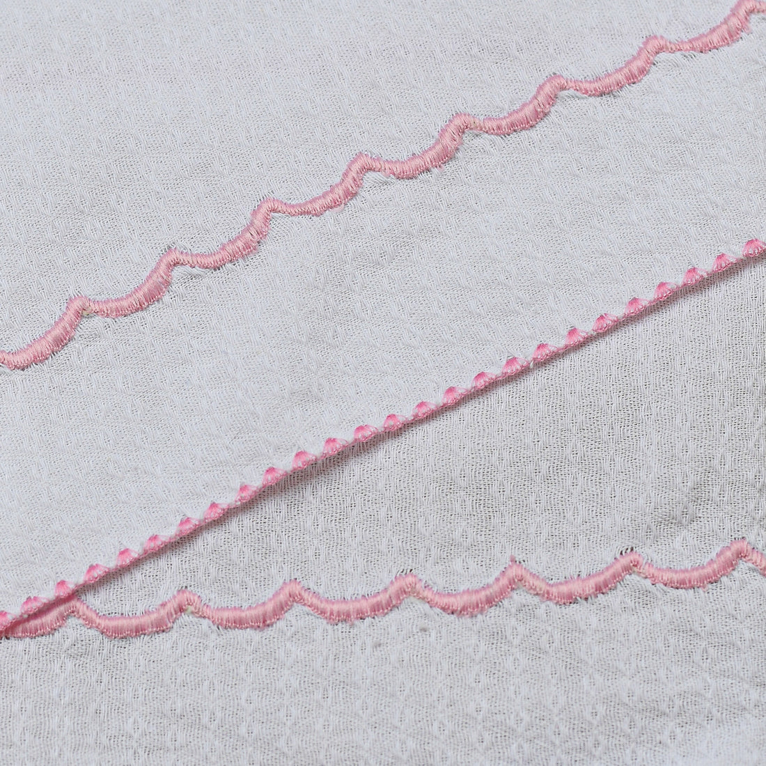 Bombasi Tres Festones