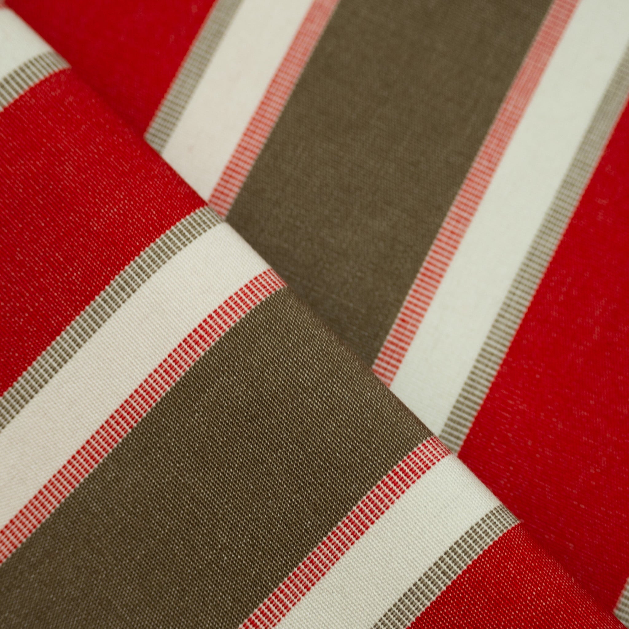 Creta Rayas Exterior