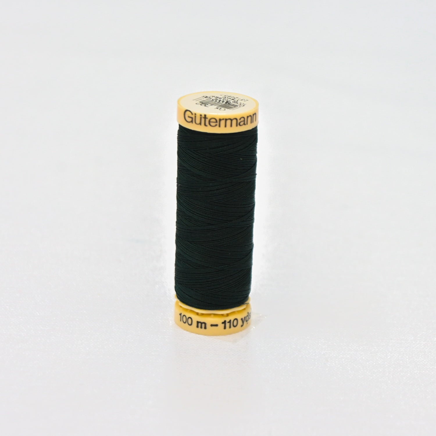 Hilo Gutterman Poliéster 100m