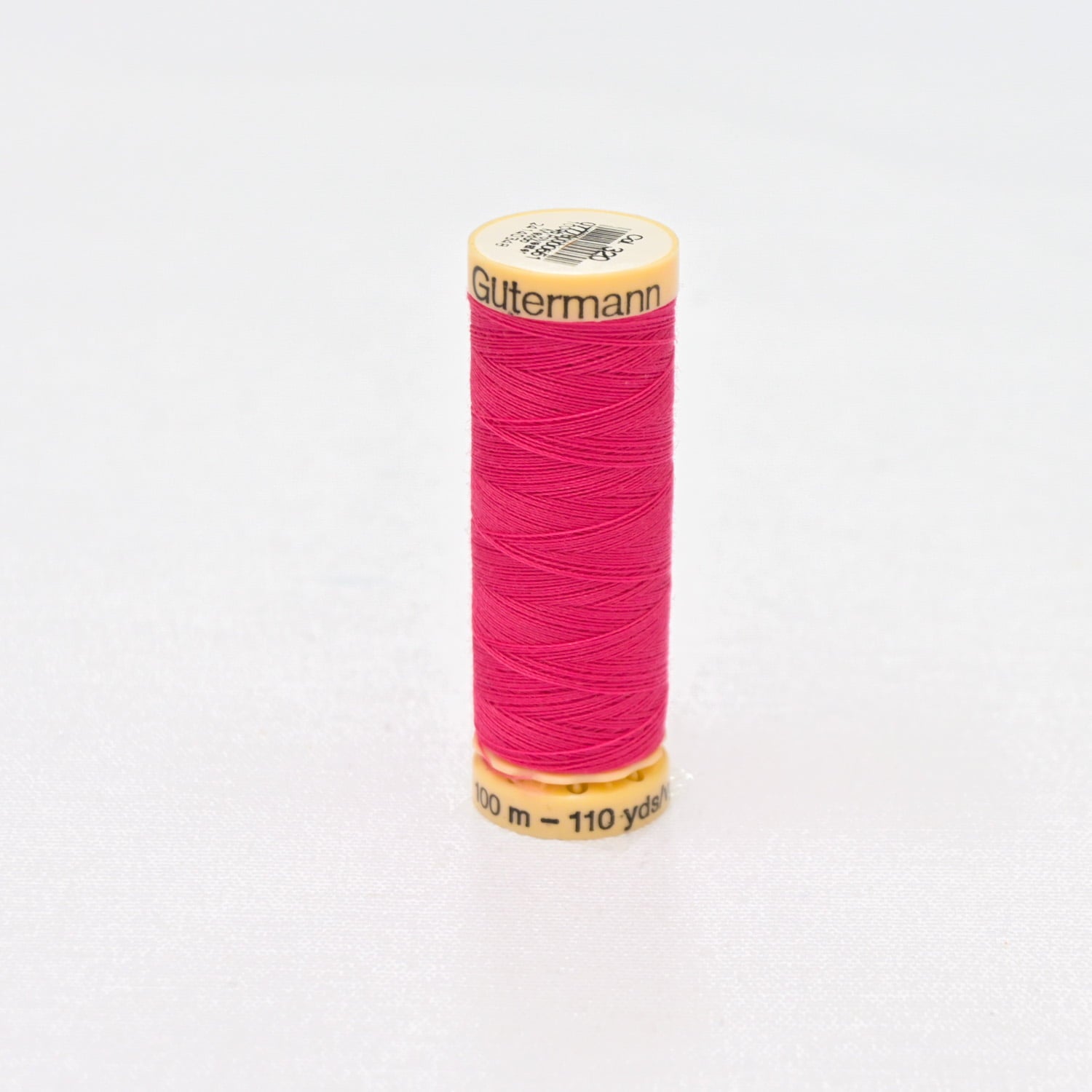 Hilo Gutterman Poliéster 100m
