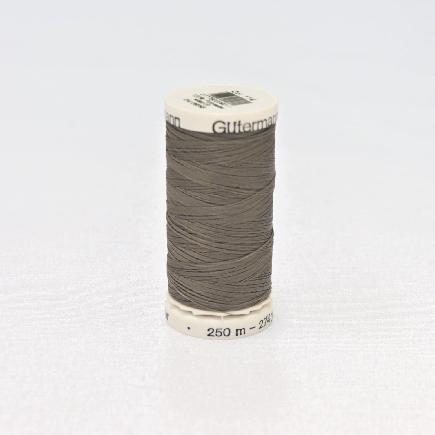 Hilo Gutterman Poliéster 250m