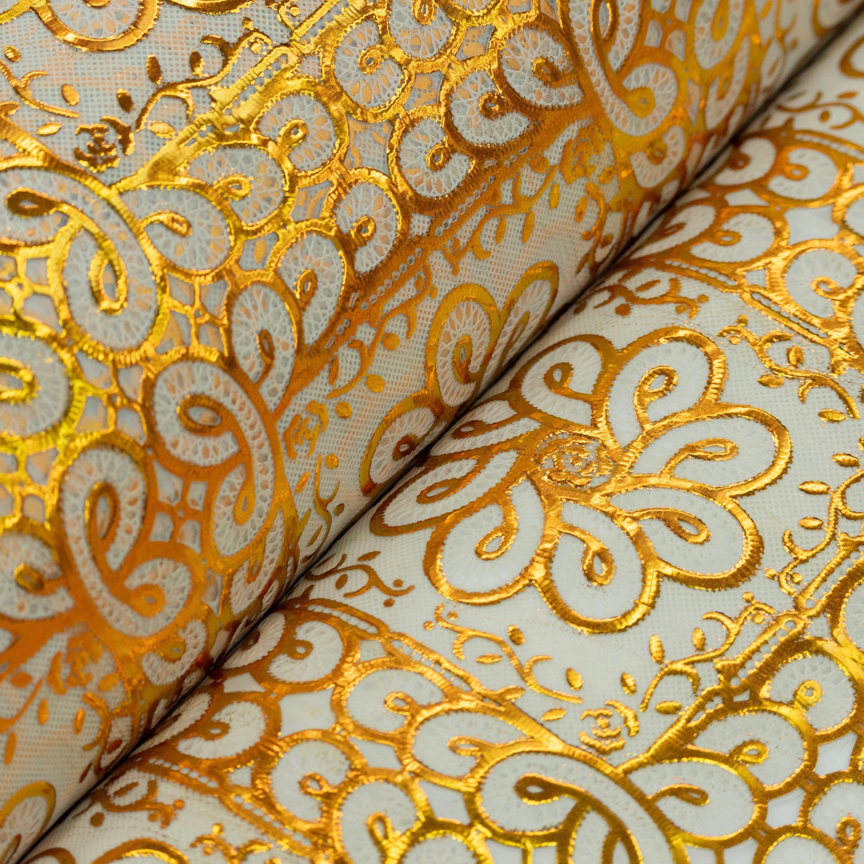 PVC Metálico Dorado